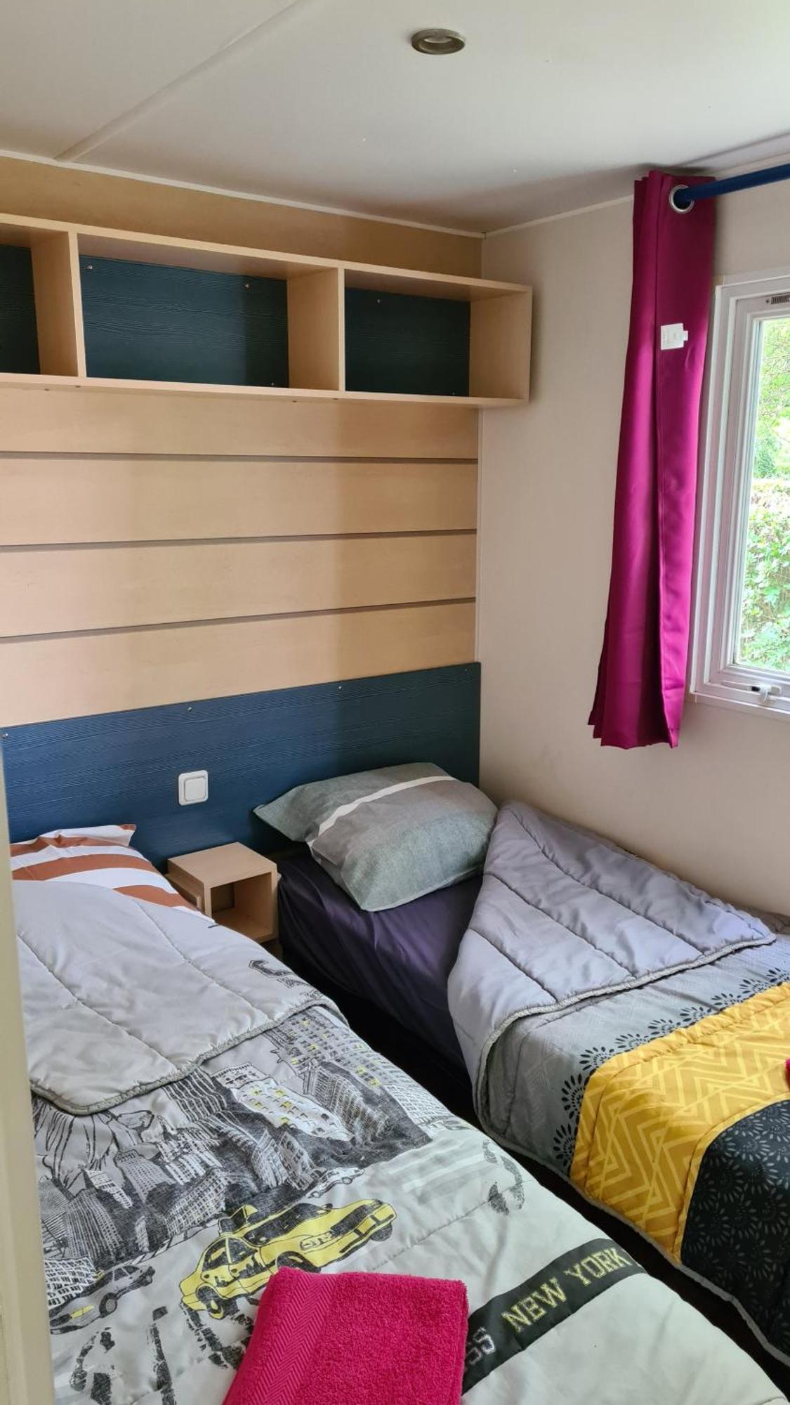 Mobil-Home 1à 4 Personnes Attigny Bagian luar foto